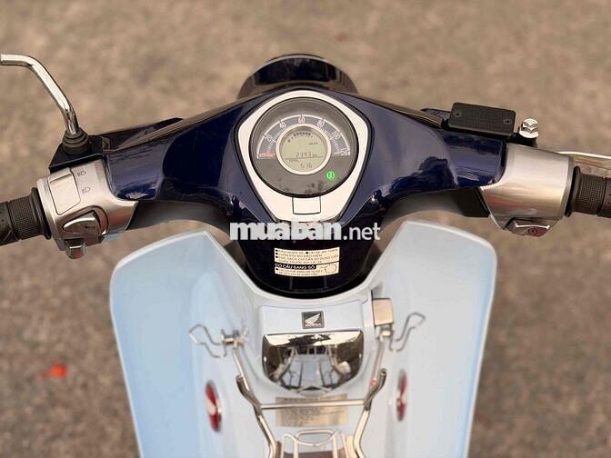Honda Super Cub 125cc 2023 chuẩn 2.300km chính chu