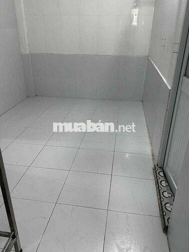 phòng trọ sạch đẹp không có gác cách KCX TÂN THUẬN 500m