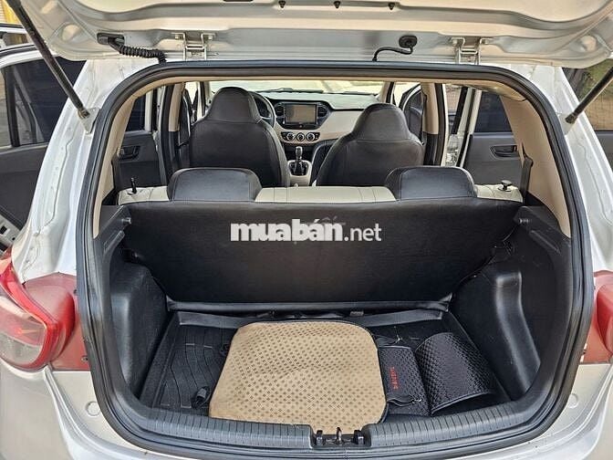 Hyundai Grand i10 1.2MT cuối 2017 Form Mới 2018