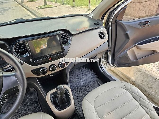 Hyundai Grand i10 1.2MT cuối 2017 Form Mới 2018