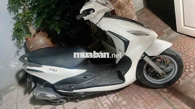 Piaggio Fly Trắng Đã sử dụng