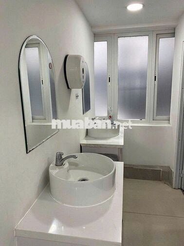 CHO THUÊ TÒA NHÀ MẶT TIỀN NGUYỄN XÍ, PHƯỜNG BÌNH THẠNH, TP.HCM