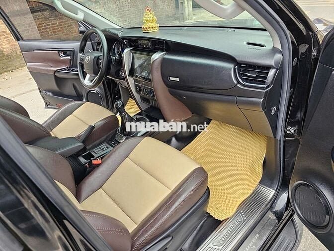 Toyota Fortuner 2.4G 4x2MT cuối 2019 3v Km Xịn
