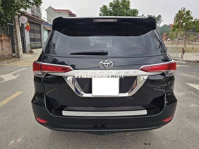 Toyota Fortuner 2.4G 4x2MT cuối 2019 3v Km Xịn