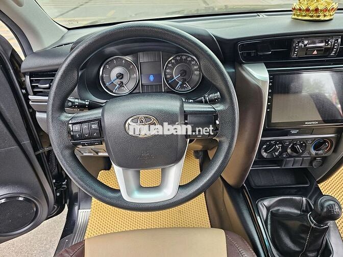 Toyota Fortuner 2.4G 4x2MT cuối 2019 3v Km Xịn