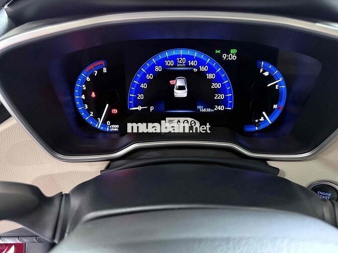 Toyota Altis 1.8V 2022 màu Đỏ