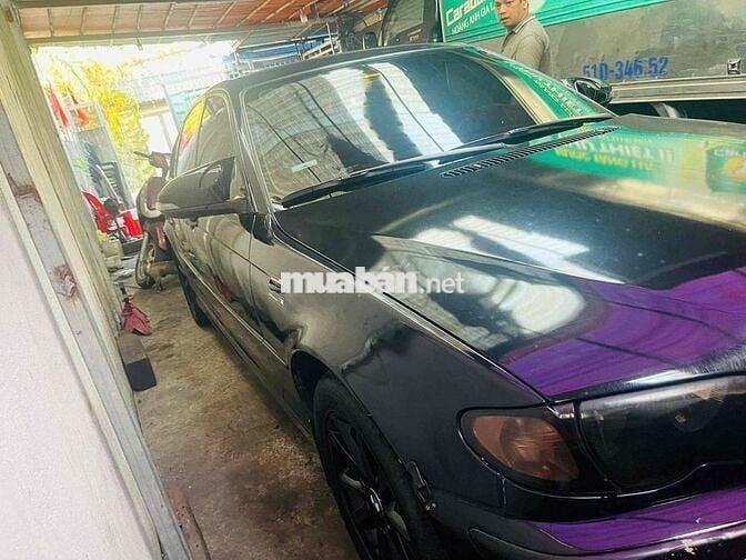 BMW 5 chỗ màu Đen