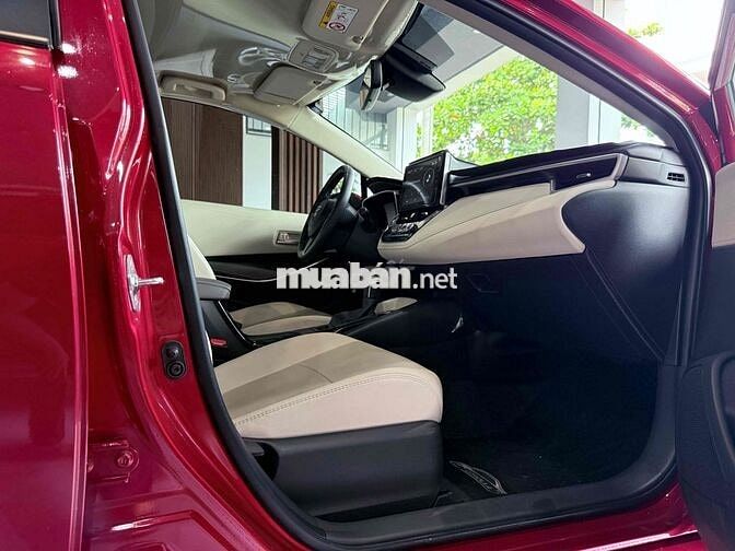 Toyota Altis 1.8V 2022 màu Đỏ