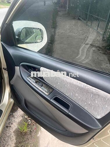 Toyota Vios 2005G Số sàn Vàng cát