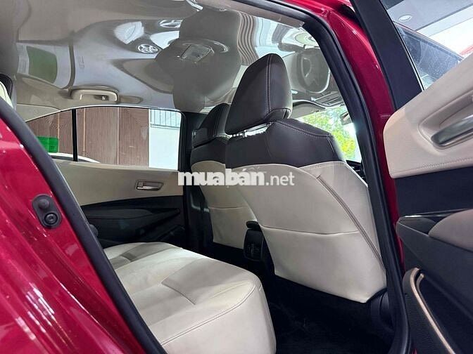 Toyota Altis 1.8V 2022 màu Đỏ