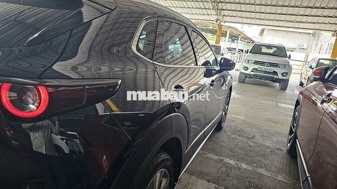 Mazda CX-30 Deluxe 2023 15.200 km Đen