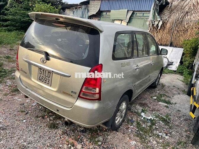 Toyota Innova 2006 Bạc