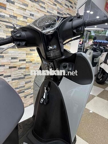 Honda SH Mode 2026 Xám 1000 km