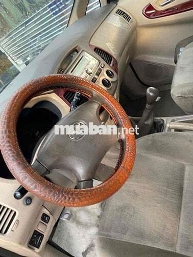 Toyota Innova 2006 Bạc