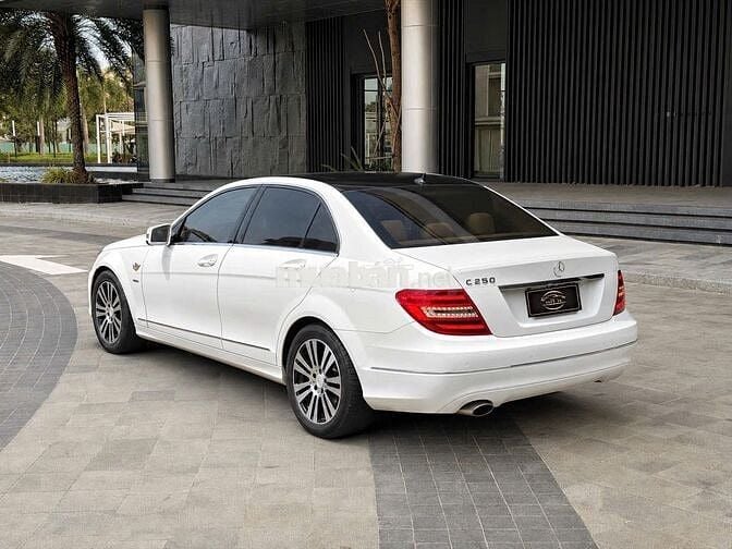 Mercedes C250 1.8 2011 bản form mới 1.8 có 239tr