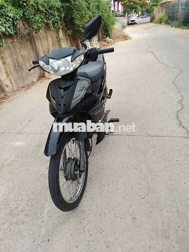 Yamaha 50cc màu Đen