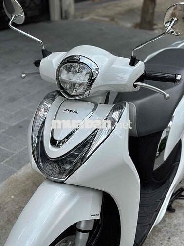 Honda Sh Mode 125 2024 Trắng Bạc Đen 5.000km