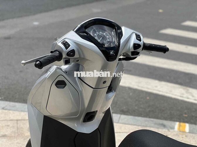 Honda Lead 125 2Val 2020 Bạc Porsche 15.000km