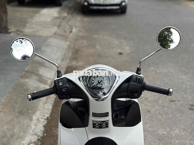 Honda Sh Mode 125 2024 Trắng Bạc Đen 5.000km