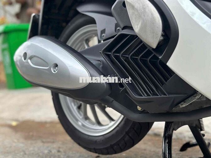 Honda Sh Mode 125 2024 Trắng Bạc Đen 5.000km