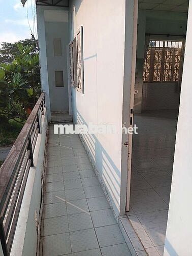 Phòng trọ thoáng mát 35m2 ở Bình Chánh