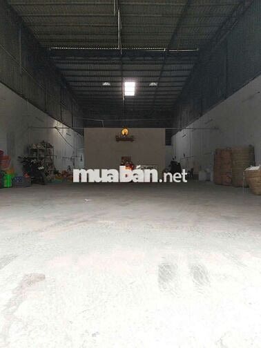 Kho Thuê 300m. Đường võ văn vân  Vĩnh Lộc b bình chánh tphcm.