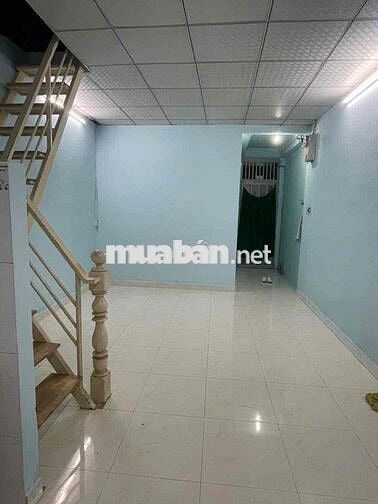 Nhà trung tâm Q1 nguyên căn giá 8tr- tiện kinh doanh online, gia đình