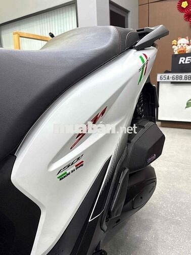 SH150 Nhập Ý odo 4k km Trắng Sport Edition