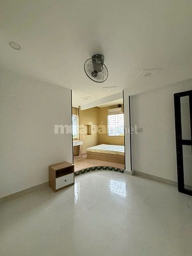 Bán nhà 4 NH 6 x 18m 4 lầu Nguyễn Thái Sơn. P5. Gò Vấp 