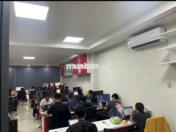 TOÀ NHÀ VĂN PHÒNG CHO THUÊ ĐƯỜNG VƯỜN CHUỐI QUẬN 3