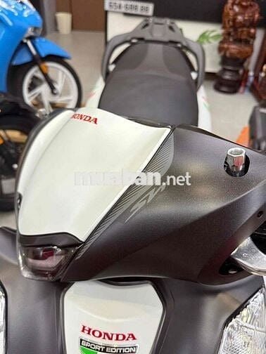 SH150 Nhập Ý odo 4k km Trắng Sport Edition