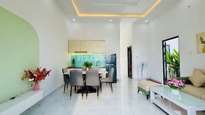 kẹt tiền bán gấp trong 10 ngày nhà shr Hóc Môn 7,2x16m
