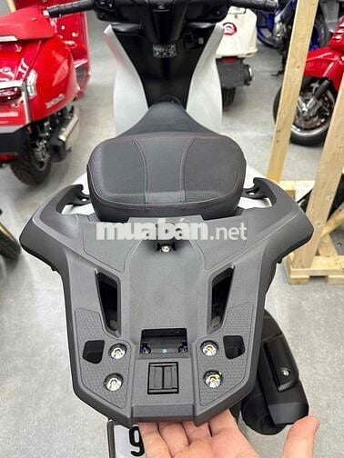 SH150 Nhập Ý odo 4k km Trắng Sport Edition