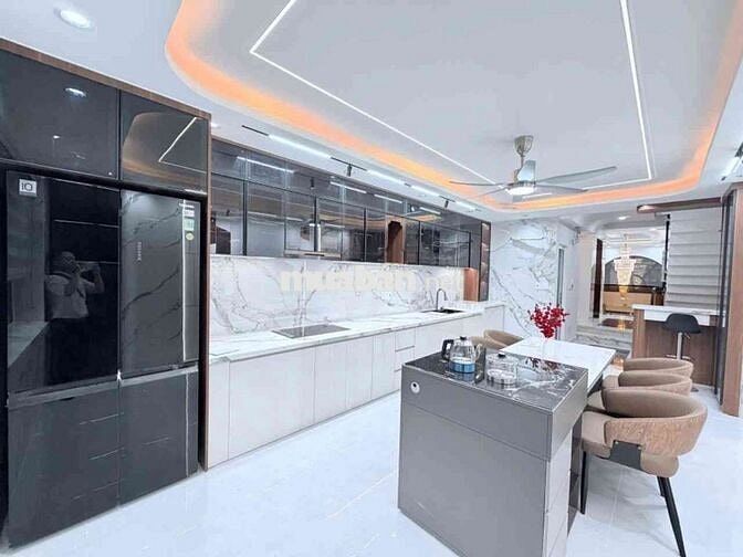 SIÊU PHẨM LÊ VĂN QUỚI,80m² 6 TẦNG,THANG MÁY, ĐƯỜNG 12m 