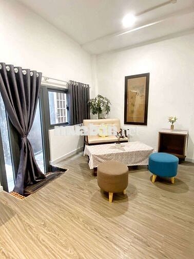 Studio siêu xinh + sát cầu Bông + rộng 35m2 + tầng trệt + miễn phí xe