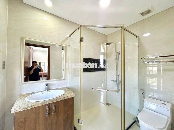 2PN GẦN CROWN VIEW BIỂN CÓ BAN CÔNG 