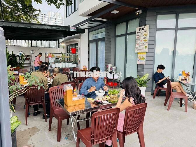 tìm người rửa chén quán phở - 300k/ngày - Q2