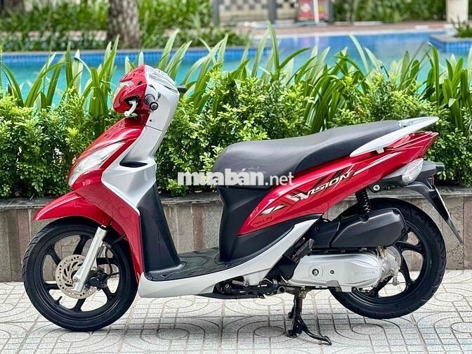Vision 2012 máy zin êm đẹp keng(nợ xấu 6đ nhận xe)