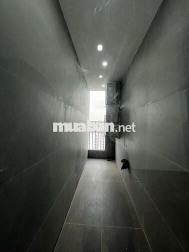 Bán CHCC tại MHD Trung Văn Tố Hữu - 3 PN, 2 WC, View Hồ và mặt đường