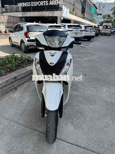 Honda SH150i Trắng