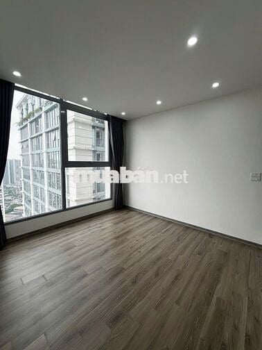 Bán CHCC tại MHD Trung Văn Tố Hữu - 3 PN, 2 WC, View Hồ và mặt đường
