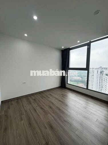 Bán CHCC tại MHD Trung Văn Tố Hữu - 3 PN, 2 WC, View Hồ và mặt đường