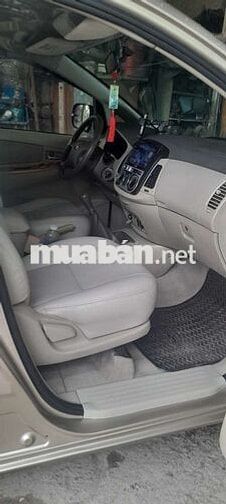 Toyota Innova 2011 Vàng cát Số sàn