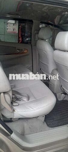Toyota Innova 2011 Vàng cát Số sàn