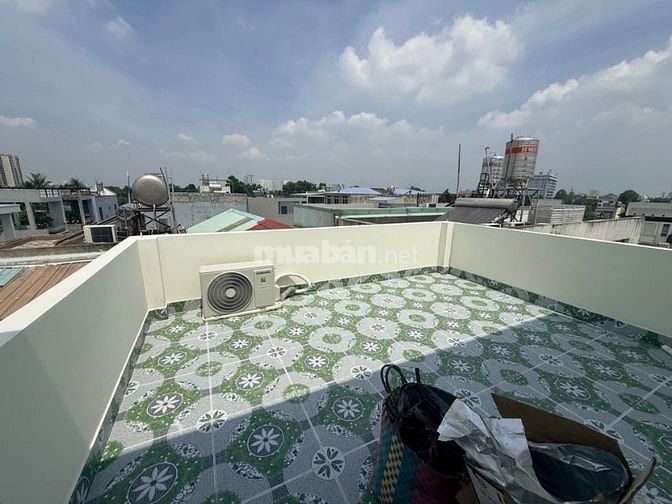 Nhà Ngô Chí Quốc Thủ Đức 4 tầng phân lô đồng bộ cực đẹp