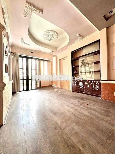 Chỉ 1 căn ra mặt tiền Phan Văn Trị, Bình Thạnh,Kinh Doanh Tốt