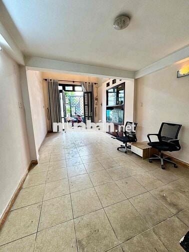 Chỉ 1 căn ra mặt tiền Phan Văn Trị, Bình Thạnh,Kinh Doanh Tốt