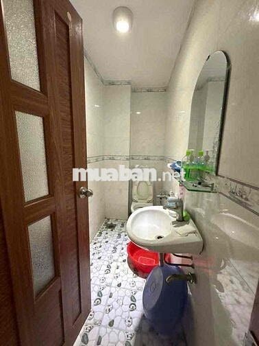 CHO THUÊ H6M KHU TÂN QUÝ -  4x15 - 1 TRỆT 1 LẦU - FULL NT