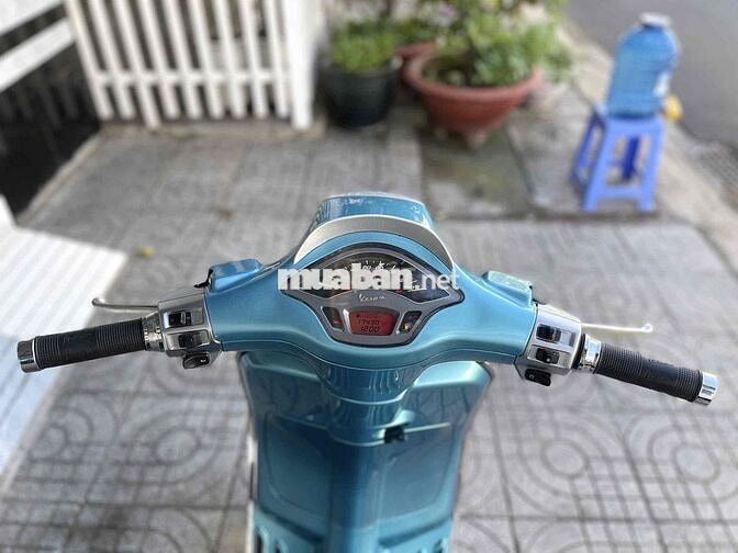 📣 Piaggio Vespa Sprint 125cc Đèn-Vuông Xanh ZiN RG