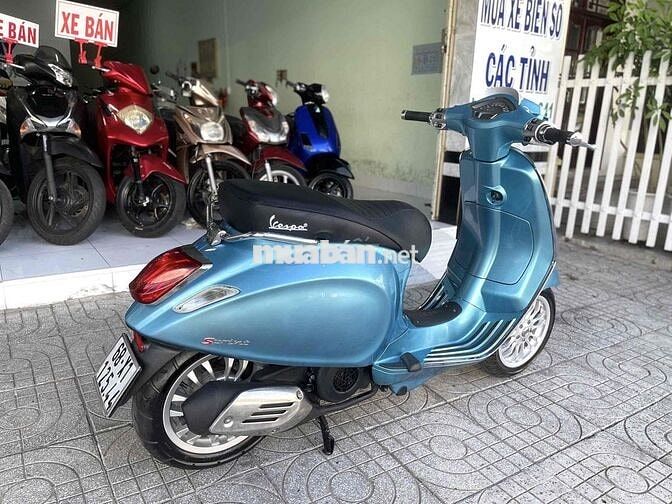 📣 Piaggio Vespa Sprint 125cc Đèn-Vuông Xanh ZiN RG